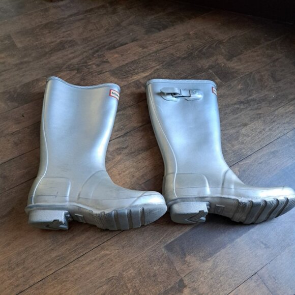 Silver Hunter Rain Boots – Kids Size A1 – Waterproof Classic size 1 - Picture 2 of 6